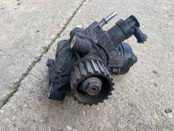 Vstrekovacie čerpadlo bosch 1,5dci 55kw - 2