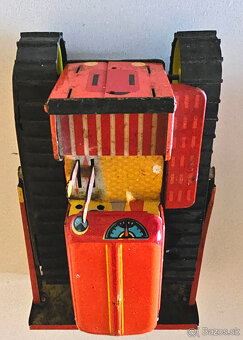 Mechanický Pásak buldozér KDN - 2