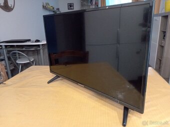 Predám TV LCD - Thomson 32HC3206 - 2