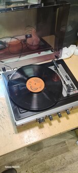 Gramofon tesla NZC 041 DE LUXE - 2