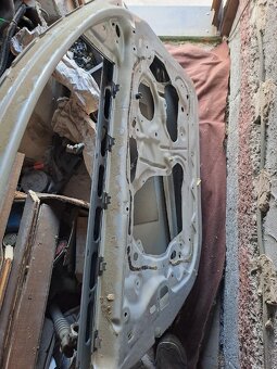 Predné dvere BMW e87
 
BMW 1 Series (E87)
BMW radu 1 (E87 - 2