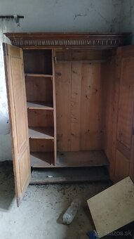 Starozitna skrina - 2