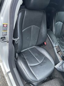 Mercedes w211 e class sedačky kožene tapacier - 2