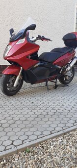 Gilera GP800 - 2