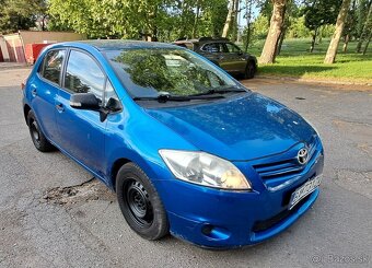 Toyota auris Rok2010 - 2