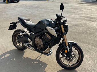 Honda CB650R - 2