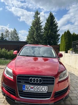 Audi Q7 3.0 tdi quattro - 2