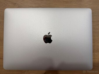 Predám Apple Macbook Air 13” M1, 8/256GB - 2