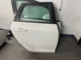 Opel Astra J Kombi - Pravé predné a pravé zadne dvere - 2