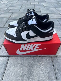 Nike Dunk Low Panda - 2