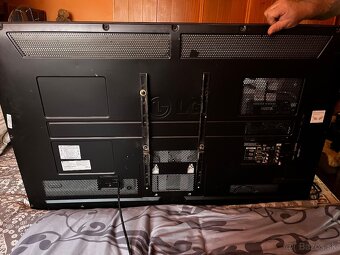 Televizor LG - 2