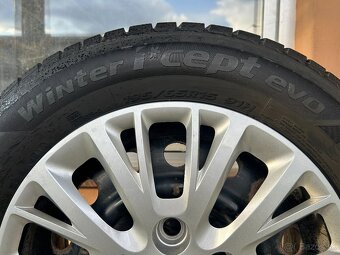 Hyundai / Kia zimná sada 195/65/15 disk 6Jx15-ET-46-5x114,3 - 2