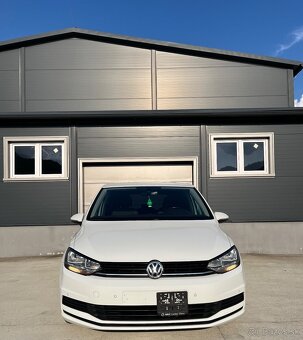 VW Touran 2019 2.0TDI DSG - 2
