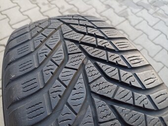 Zimné pneu Yokohama BluEarth Winter 215/60 R16 XL - 2