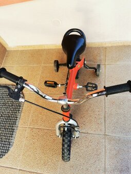 Detský bicykel s pomocnými kolieskami - 2