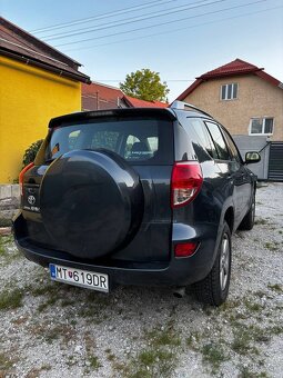 TOYOTA RAV4 2.2 D4-D 4x4 - 2