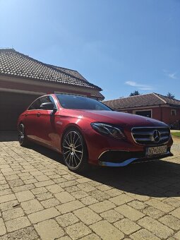 Mercedes E220d w213. 84 tis.km TOP stav - 2