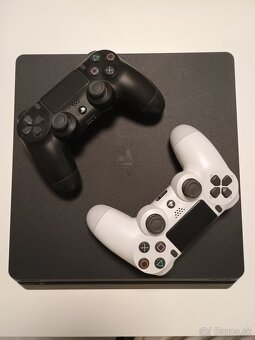 Predám PS4 + hry - 2