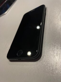 iPhone SE (2nd generation) - 2