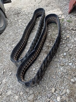 Pásy na minibager - 2