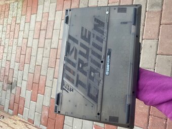 Predam herný notebook MSI 15 cyborg a12u - 2