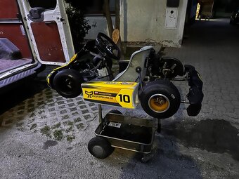 Predám detskú motokáru Baby50 / Mladí50 - 2
