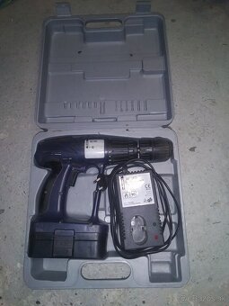 aku skrutkovac hecht bateria nabijacka 20v - 2