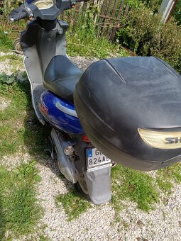 Yuki 50 - 2