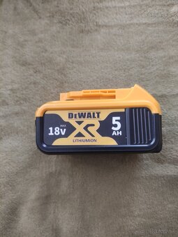 Bateria dewalt 5ah - 2