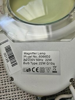 Predám polohovateľnú lampu Holex s lupou - 2