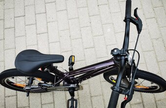 Na predaj ULTRAĽAHKY detsky bicykel SPECIALIZED 16 - 2