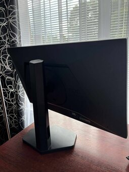 Predám herný monitor 27" AOC Q27G4XF Gaming - 2