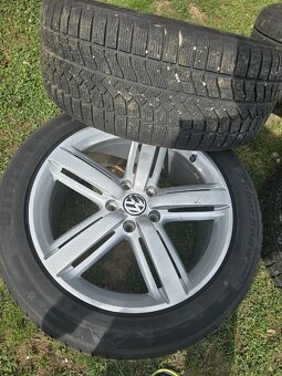 Predám disky 5x130 R20 et 57 + zimne pneu 27545r20 - 2