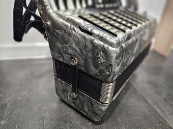 Akordeon weltmeister stella 60 basovy - 2