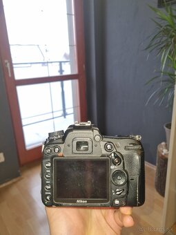 Nikon D7000 - 2