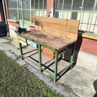 Pracovný stôl, ponk - 2