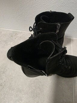 Čierne členkové čižmy - 2