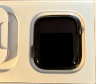 Predám Apple Watch seria 6 - 2