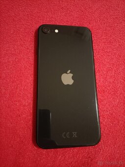 predám iphone SE2020 - 2