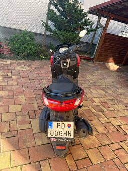 predám skuter YAMAHA N MAX 125 - 2