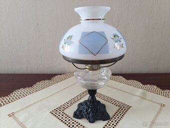 Starožitná petrolejová lampa - 2