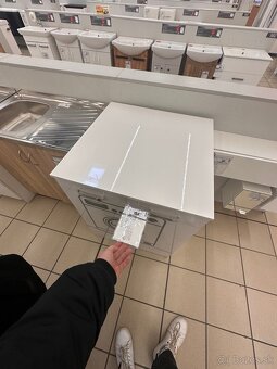 Skriňa na pračku - 2