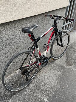 Predám trekingový/hybridný bicykel Force - 2