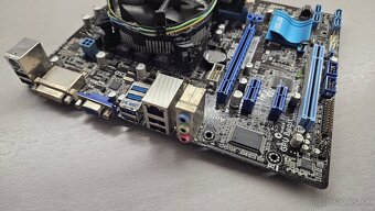 Asus P8H61-M LE/USB3 + Intel i7 3770 + 2x4GB RAM - 2