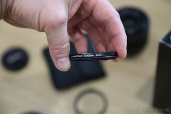 Canon RF 35mm f/1.8 IS STM Macro - 2