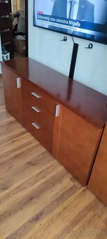 Komoda - 2
