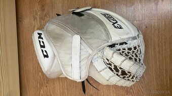 Lapačka a vyrážačka CCM Extreme Flex III - 2