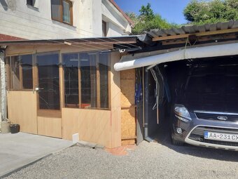 Rod.dom v Malých Kršteňanoch - 2