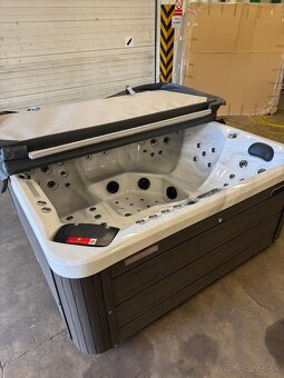 Vířivka Victoria SPA - 2