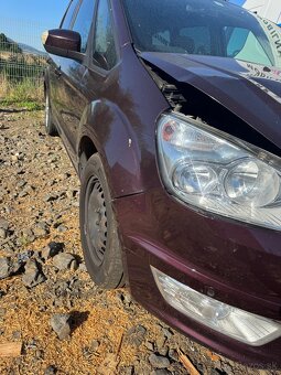 Ford Galaxy 2.0 Titanium r.v. 2010 havarované. - 2